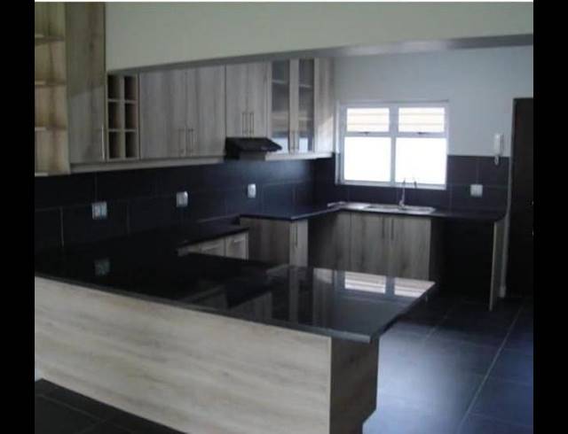 2 BEDROOM APARTMENT FOR SALE IN PAROW NORTH